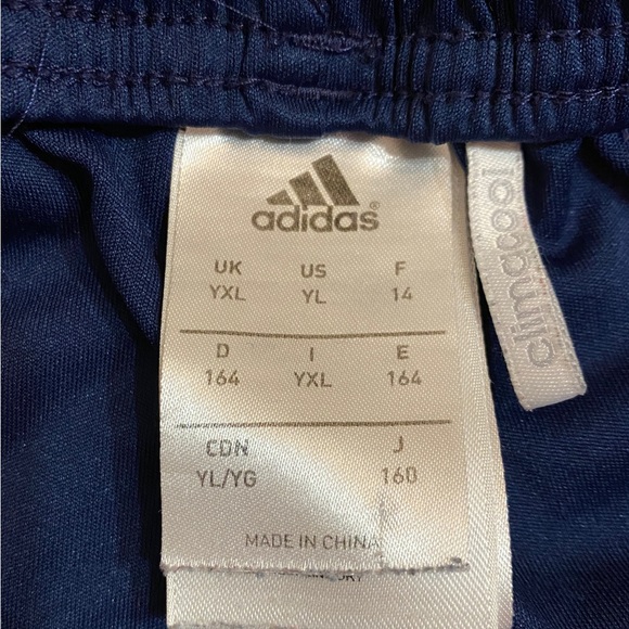 adidas climacool Athletic Shorts - size Youth Large - Picture 3 of 3